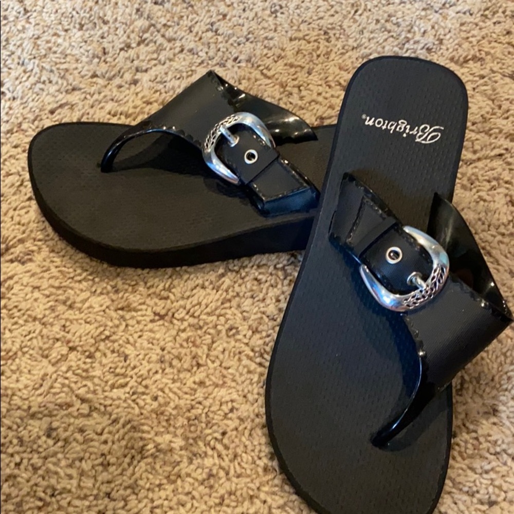 Black dressy thong shoes